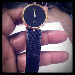 Gucci vintage watch